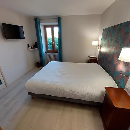 Logis Restaurant Du Pont Hotel Ambialet