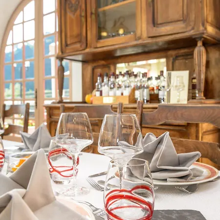 Hotel Logis Restaurant Du Pont