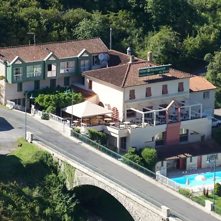 Logis Restaurant Du Pont Ambialet