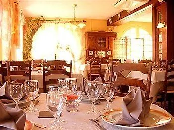 Logis Restaurant Du Pont Hotel Ambialet