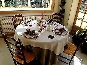 Logis Restaurant Du Pont 3* Ambialet