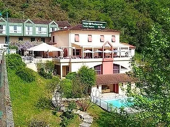 Logis Restaurant Du Pont Hotel Ambialet