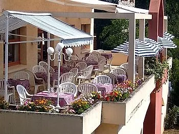 Logis Restaurant Du Pont 3*