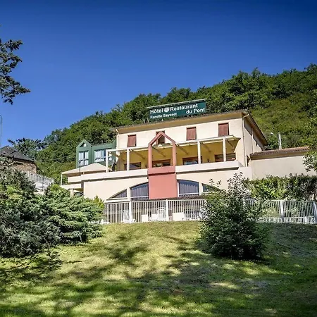 Hotel Logis Restaurant Du Pont 3*
